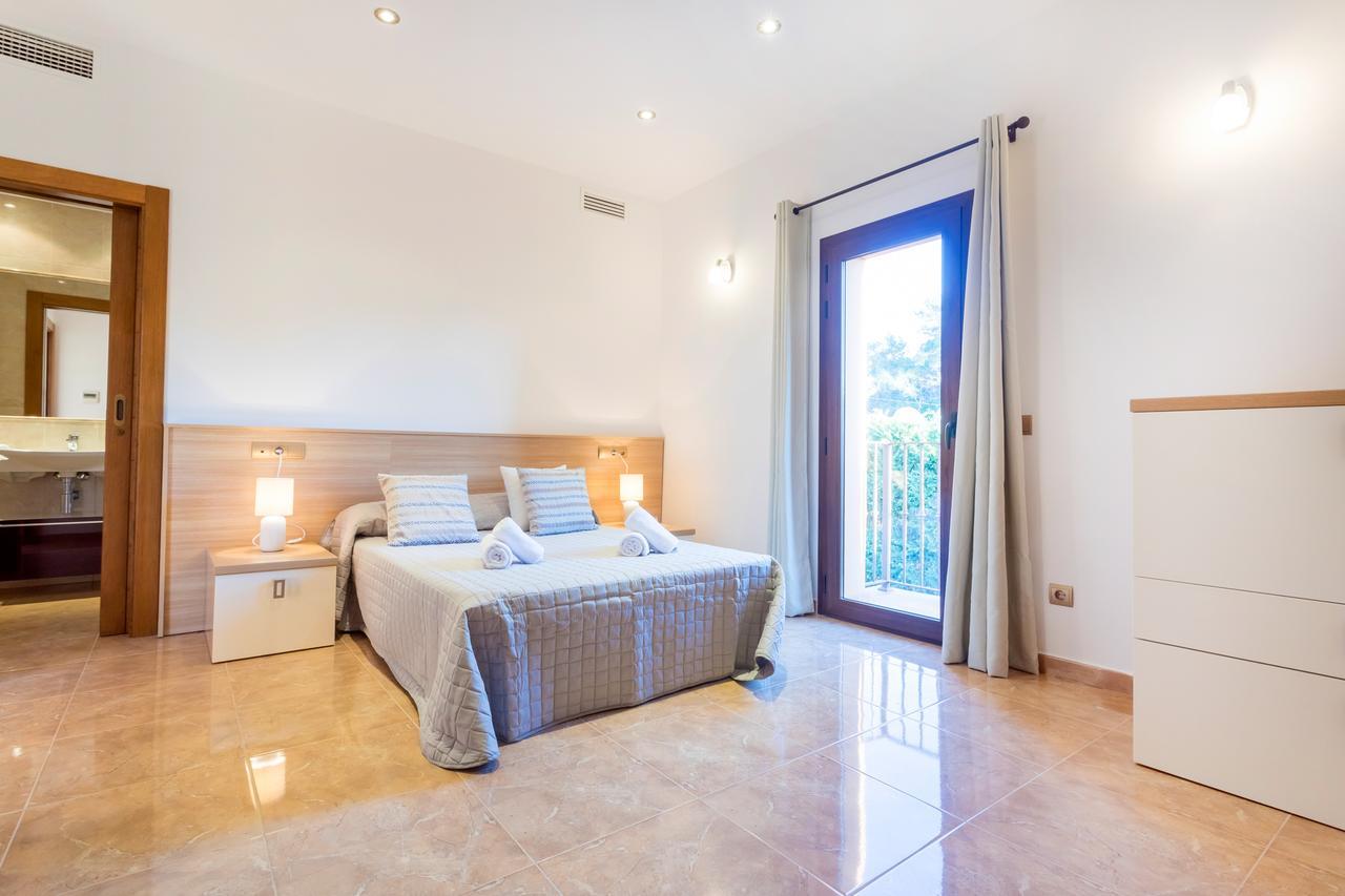Villa Alexandra Talamanca  Ngoại thất bức ảnh