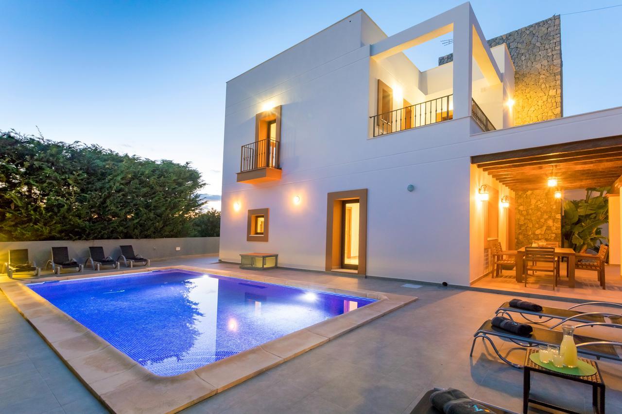 Villa Alexandra Talamanca  Ngoại thất bức ảnh