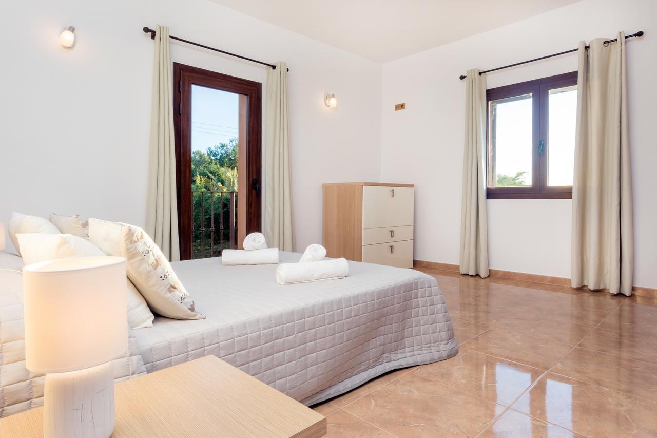 Villa Alexandra Talamanca  Ngoại thất bức ảnh