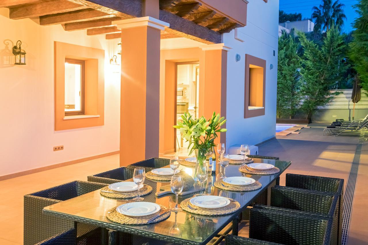Villa Alexandra Talamanca  Ngoại thất bức ảnh